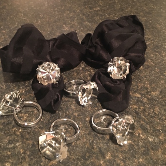 Other - 6 Engagement ring napkin holders